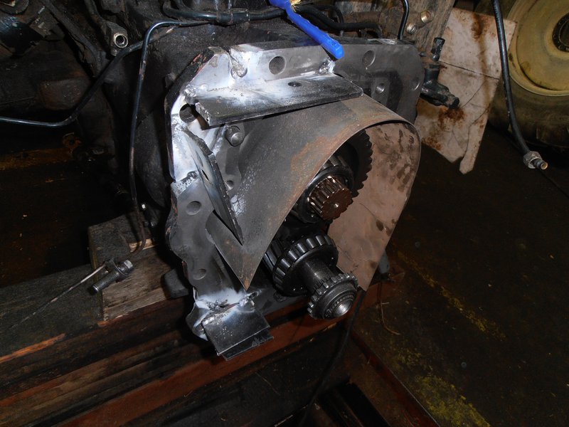 Svaření převodovky traktoru 2