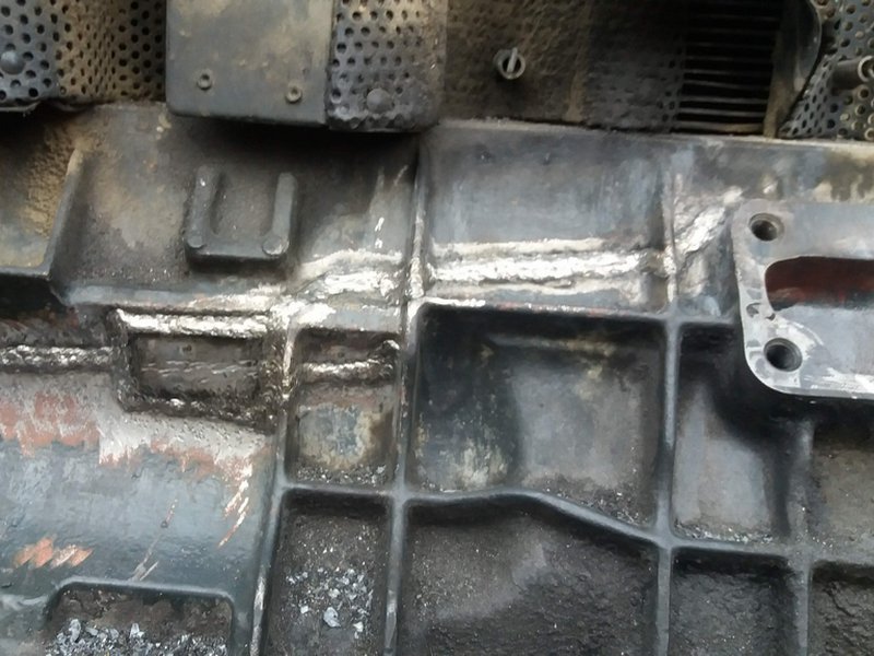 Svařování prasklého bloku motoru - TATRA