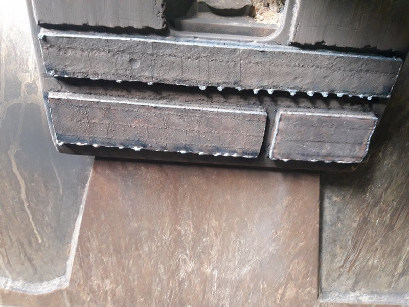 Opancéřování splazu lopaty 2