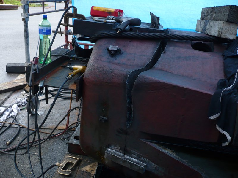 Svařování - drážkování beranu lisu&nbsp;