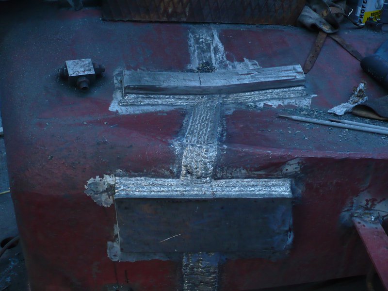 Svařování + vystužení části bucharu