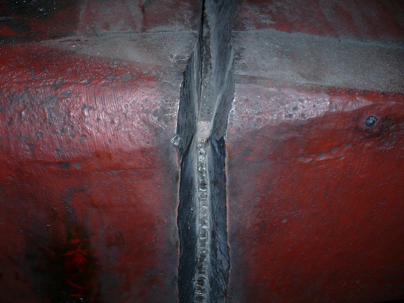 Svaření beranu lisu - ocelolitiny