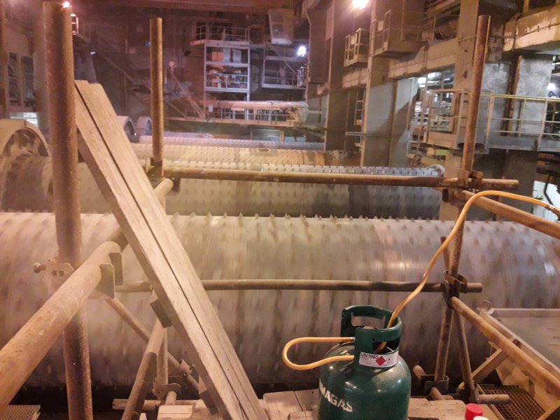 Svařování praskliny na kulovém mlýně